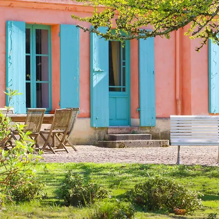 Chateau Pont Saint-Martin-3