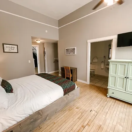 Northside School Bed & Breakfast-2