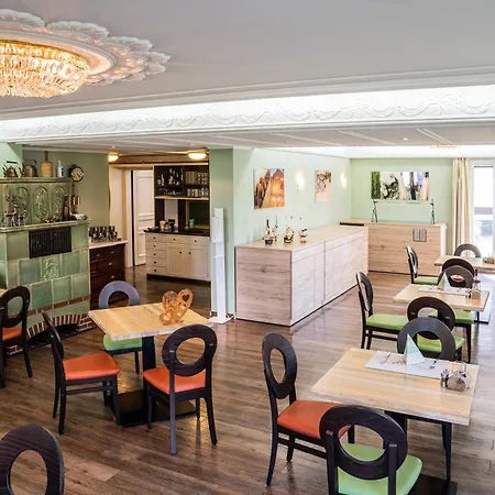 Hotel Hirsch-3