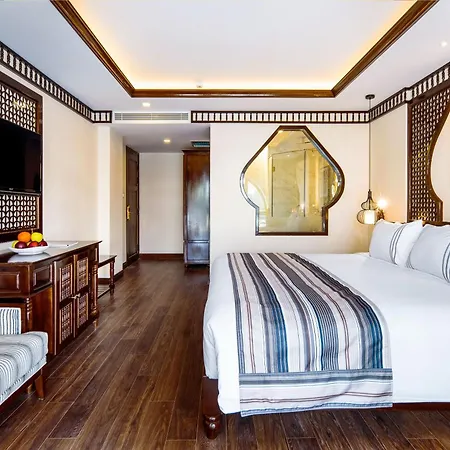 Le Pavillon Hoi An Paradise Hotel & Spa-3