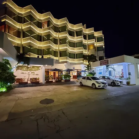 Hotel Plaza Cozumel-3