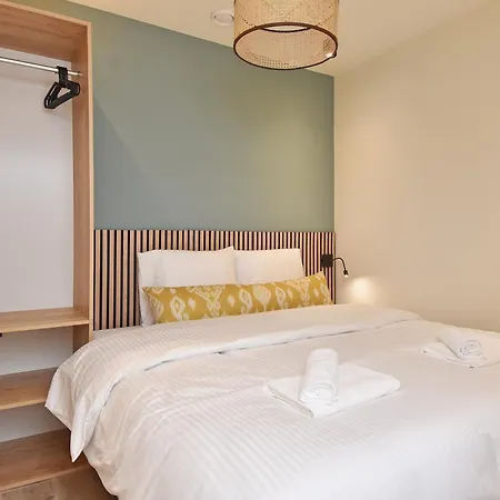 Boutique Scheveningen Beach Apartment-3