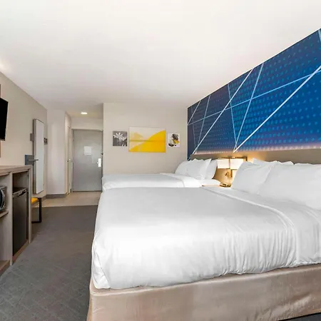 Comfort Inn Edinburgh - Columbus-3