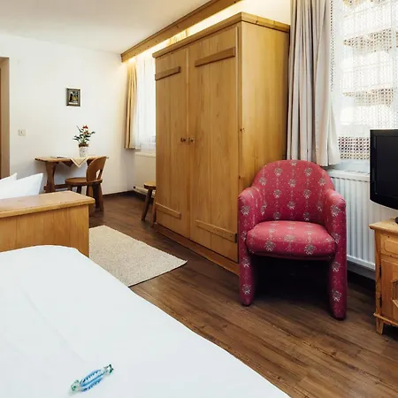 Hotel Komperdell-2