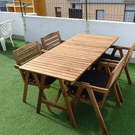 Alcaravaneras Hostel (Adults Only)-3