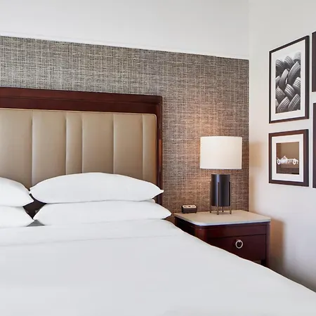 Sheraton Indianapolis Hotel At Keystone Crossing-3