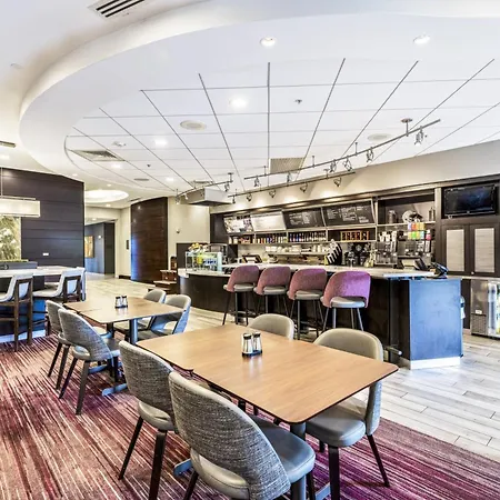 Courtyard By Marriott Boston Waltham-2
