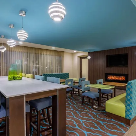La Quinta By Wyndham Artesia-2