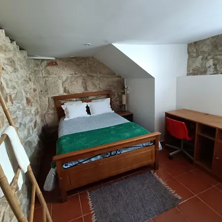 Guesthouse Monsanto-3