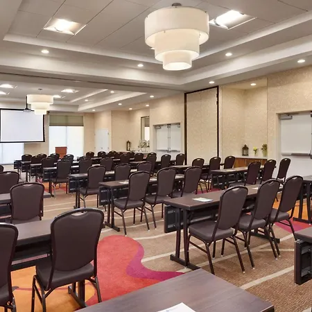 Hilton Garden Inn Medford-2