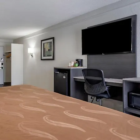 Quality Inn Rock Hill Northeast I-77-3