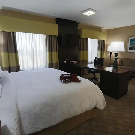 Hampton Inn And Suites Missouri City-2