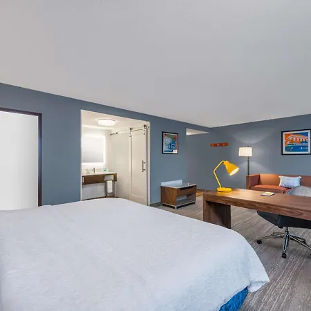 Hampton Inn & Suites Hopkinsville-2