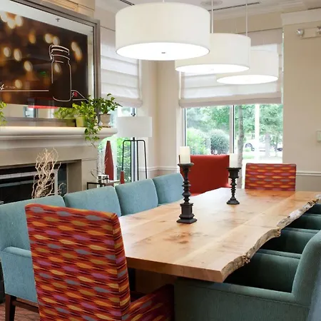 Hilton Garden Inn Secaucus/Meadowlands-2