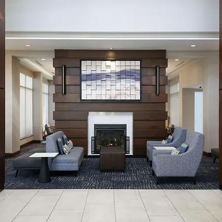 Hilton Garden Inn Melville-2