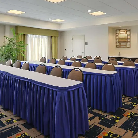 Hampton Inn & Suites - Ocala-3