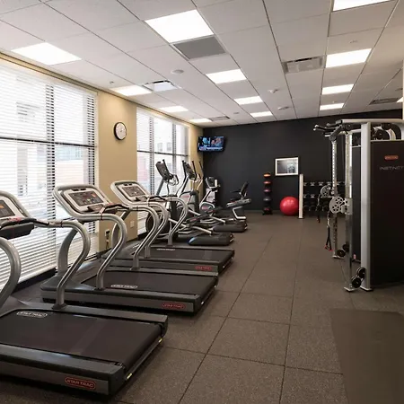 Hampton Inn & Suites Tulsa Downtown, Ok-2