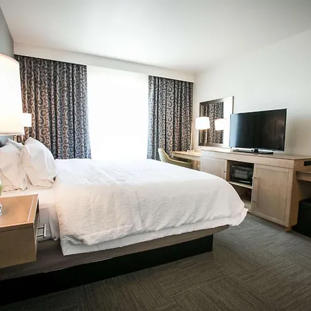 Hampton Inn & Suites Tempe/Phoenix Airport, Az-3