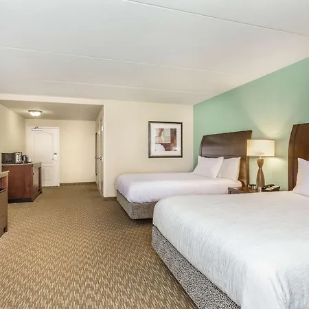 Hilton Garden Inn Gainesville-3