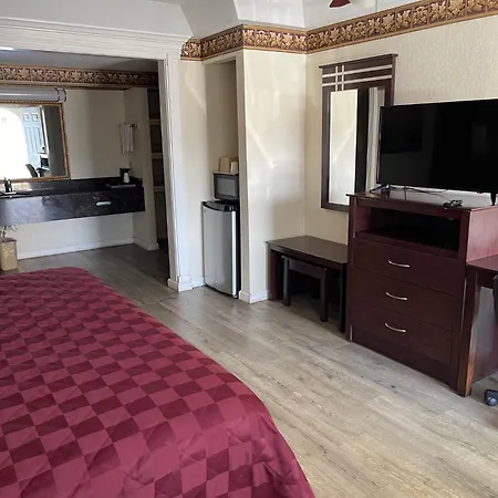 Budget Inn And Suites Corpus Christi-3
