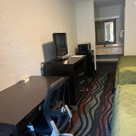 Applegate Inn-3