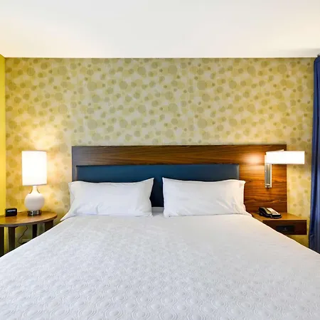 Home2 Suites By Hilton Decatur Ingalls Harbor-3