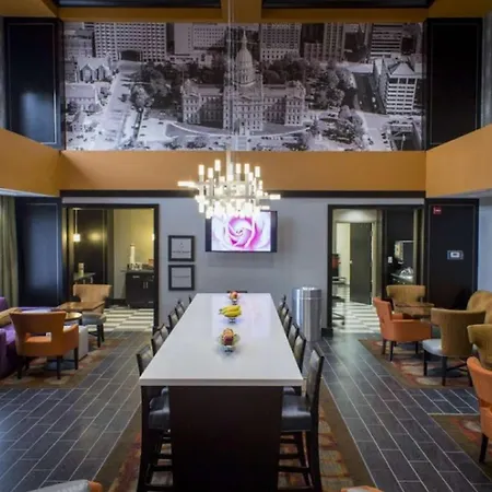 Hampton By Hilton Lansing West-3