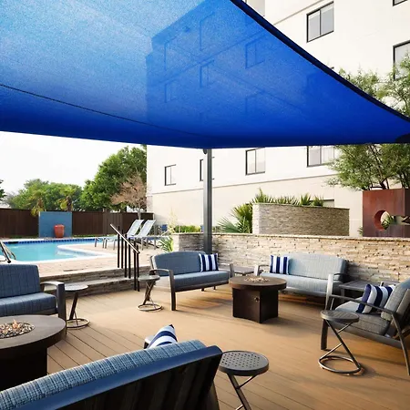 Hilton Garden Inn Las Colinas-2