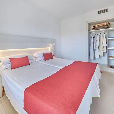 Hotel Illot Suites-2