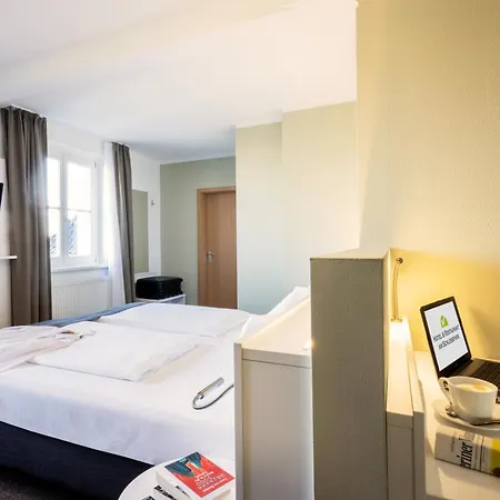 Hotel am Schlosspark-3