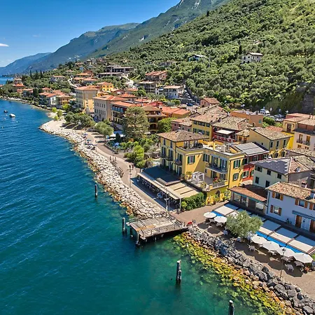 Lake Front Hotel Brenzone-3