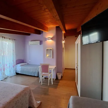 B&B Carlotta-2