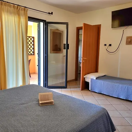 Hotel Delle Isole-3
