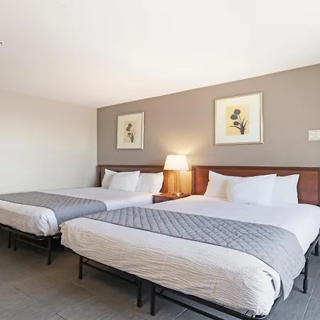 Budget Inn And Suites Stockton Yosemite-3