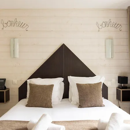 Hotel Le Dauphin Les Loges-2