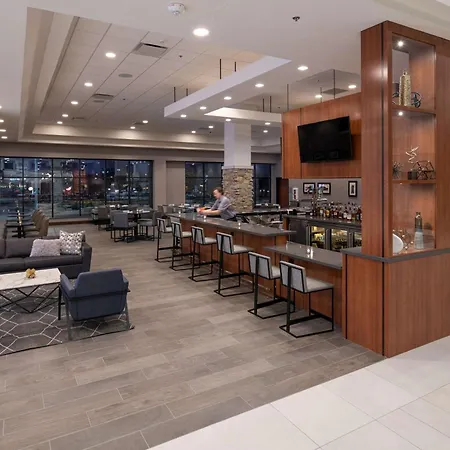 Doubletree By Hilton Madison East-2