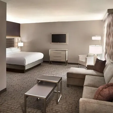 Embassy Suites By Hilton Charlotte Uptown-2