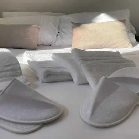 Il Mare Nel Pozzo Sperlonga Centro Storico Tutti i servizi sotto casa, a 100 mt dal mare Parcheggio multilivello adiacente, lasci la macchina e fai tutto a piedi!-2