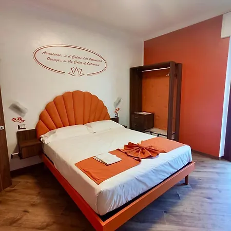 Rainbow Hotel Depandance Joli-3