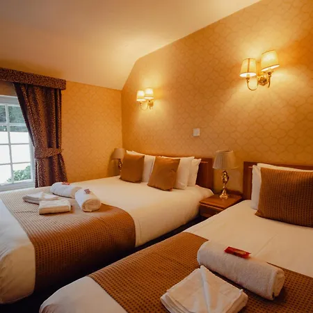 Howfield Manor Hotel-3
