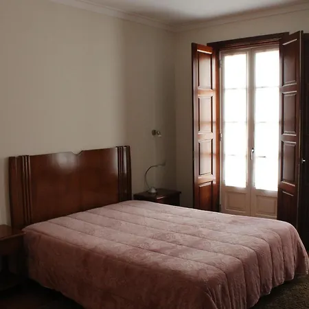 Guesthouse Muralhas Do Mino-3