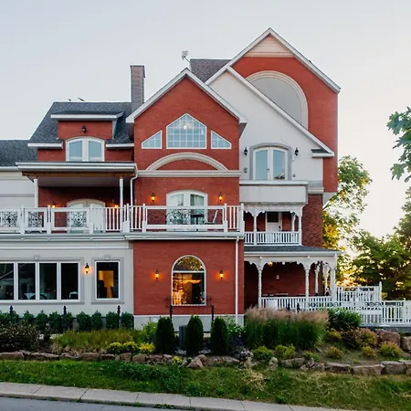 Niagara Grandview Boutique Hotel-2