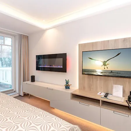 Hotel Am Strand-3
