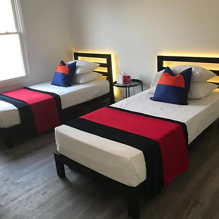Modern Guesthouse Ironbound Newark With Kitchen-Fasttraintonyc-Onestoptoairport-3