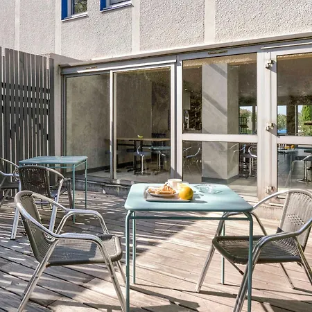 Ibis Budget Arles Sud Fourchon-2