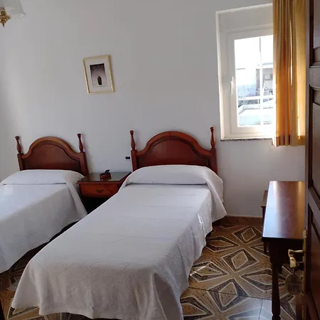 Hostal Residencia Presidente-2