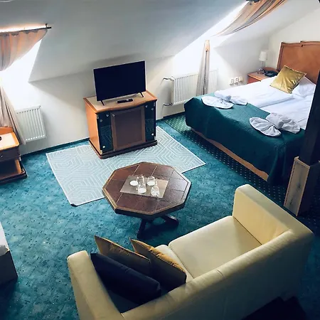 Hotel Geo-3