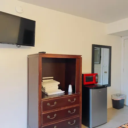 Dry Dock Motel-3