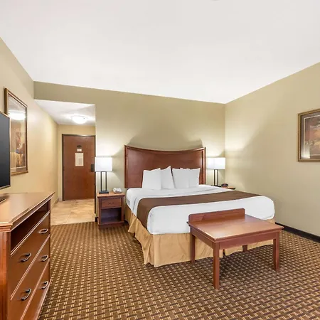 Best Western Plus Grand Island Inn And Suites-2