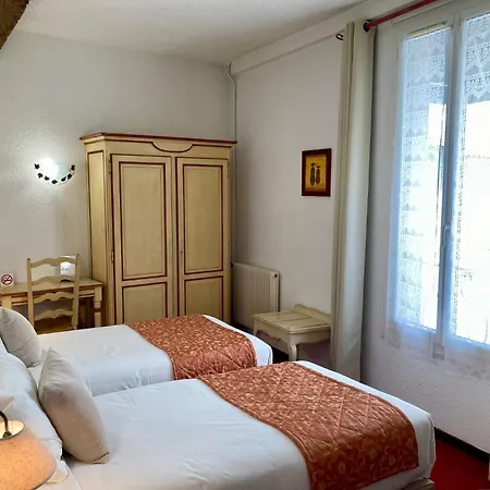 Hotel Porte De Camargue - Les Quais D'Arles-3